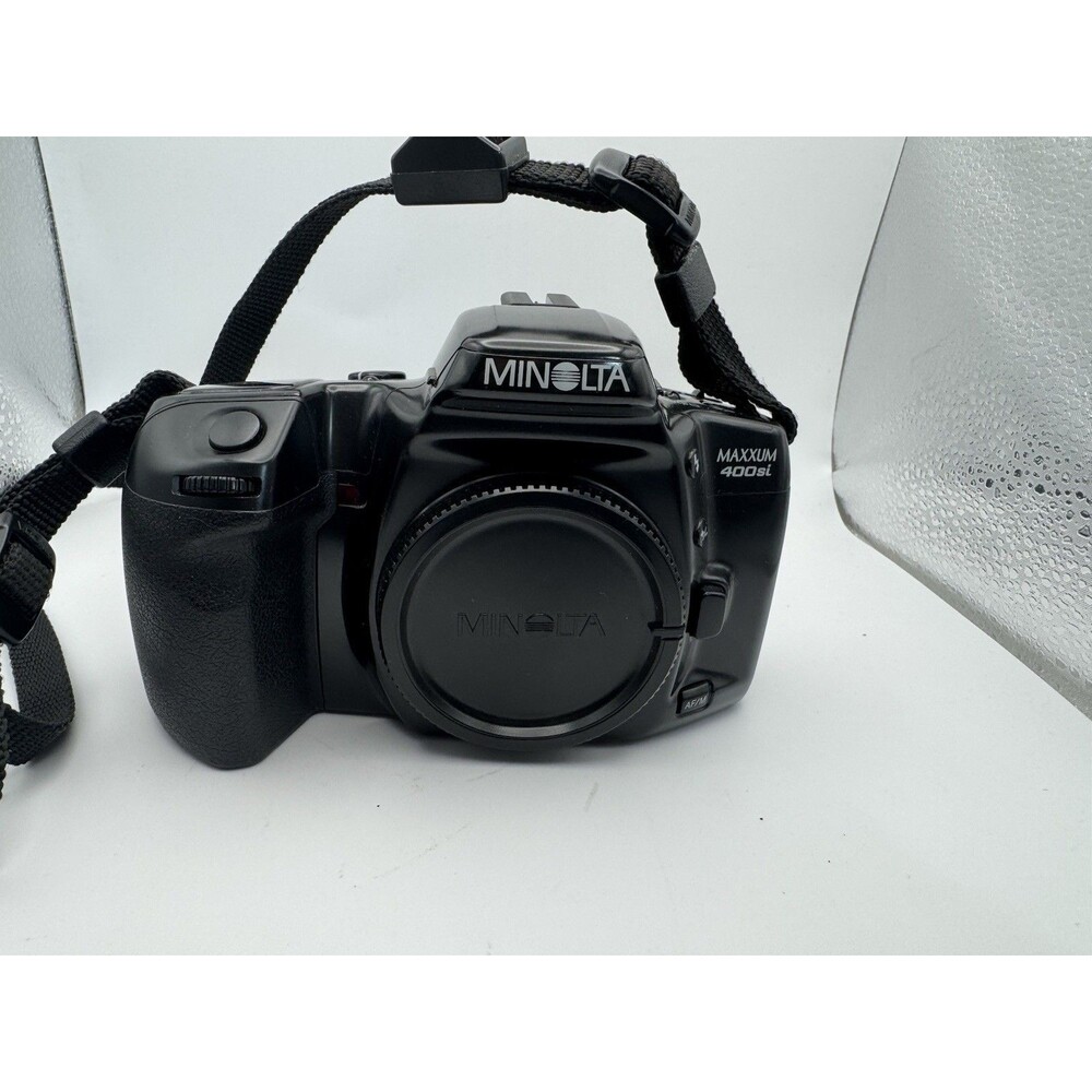 Minolta Maxxum 400 si Film Camera With Tamron for Minolta 80-210mm Lens